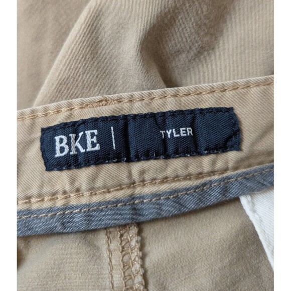 BKE Tyler Pants Size 31X32 Chino Straight Stretch Khaki Preppy Casual - Picture 6 of 12